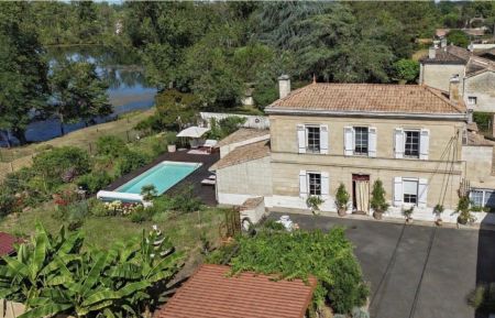 G&icirc;te n&deg;G4449 Izon - Gironde - Bienvenue &agrave; l'Oasis Girondine