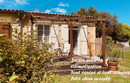 dans le Médoc, gite pour 2 pers, 3*, sans vis à vis Gîte n°G1248 Listrac-Médoc - Gironde - dans le Médoc, gite pour 2 pers, 3*, sans vis à vis