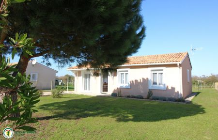 G&icirc;te n&deg;G1291 Valeyrac - Gironde - photo