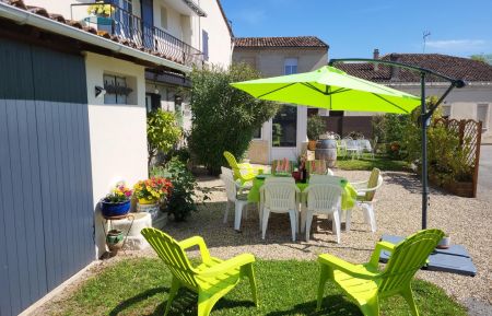 G&icirc;te n&deg;G4397 Castillon-la-Bataille - Gironde - photo