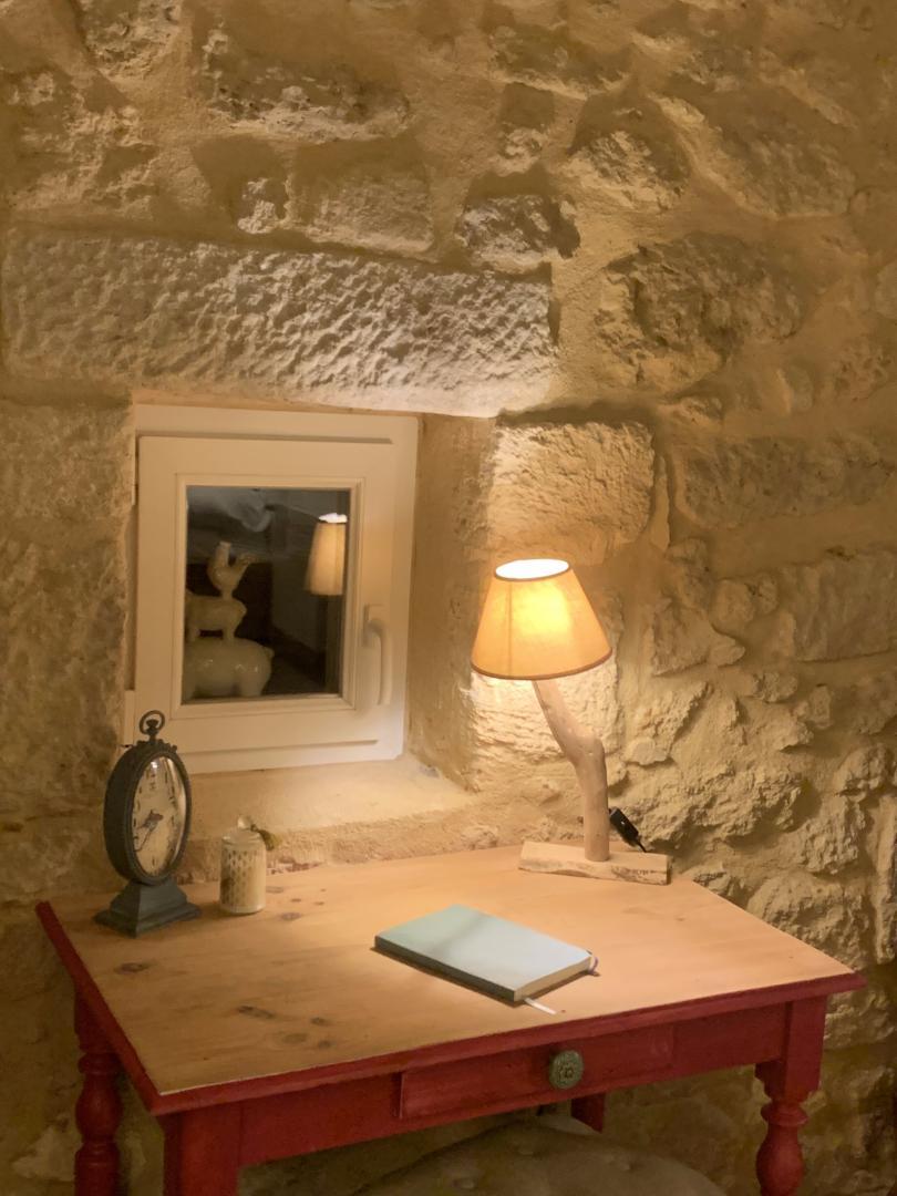Le petit bureau de la chambre photo 10