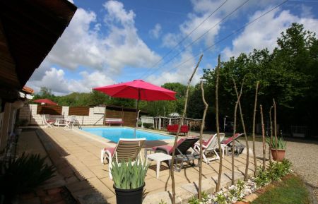 G&icirc;te n&deg;G4255 C&eacute;zac - Gironde - photo