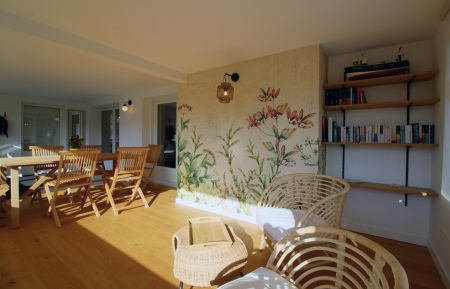 City Break n&deg;G5042 Arcachon - Gironde - jardin d'hiver avec espace repas et coin d&eacute;tente biblioth&egrave;que ouvrant sur le jardin 