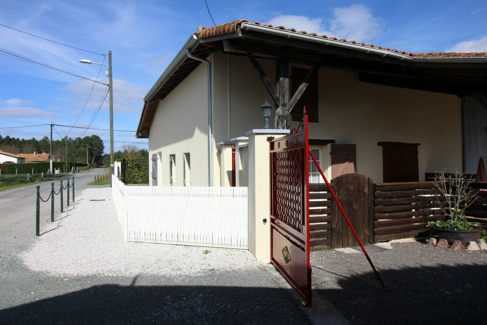 photo 0