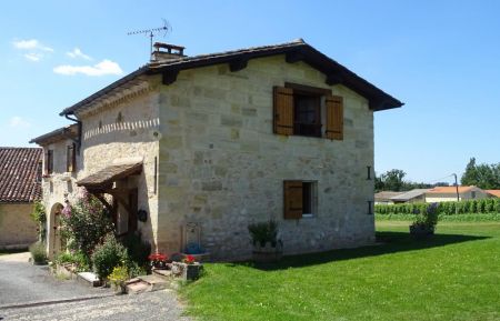 G&icirc;te n&deg;G4330 Tayac - Gironde - photo