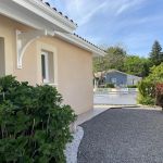 Parking privatif le long du G&icirc;te
